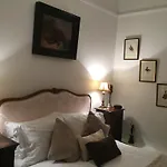 Nottingham Lodge