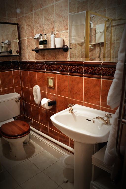 Nottingham Lodge Bed & Breakfast Nottingham